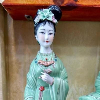 Bộ tượng Tứ Đại Mỹ Nhân